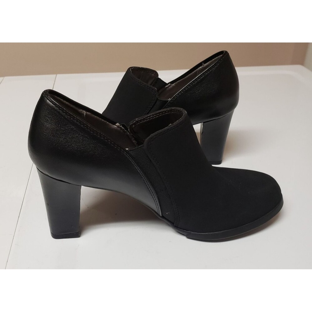 LifeStride Velocity Block Heel Booties Black Round Toe Size 8.5M Comfort PO-Exc